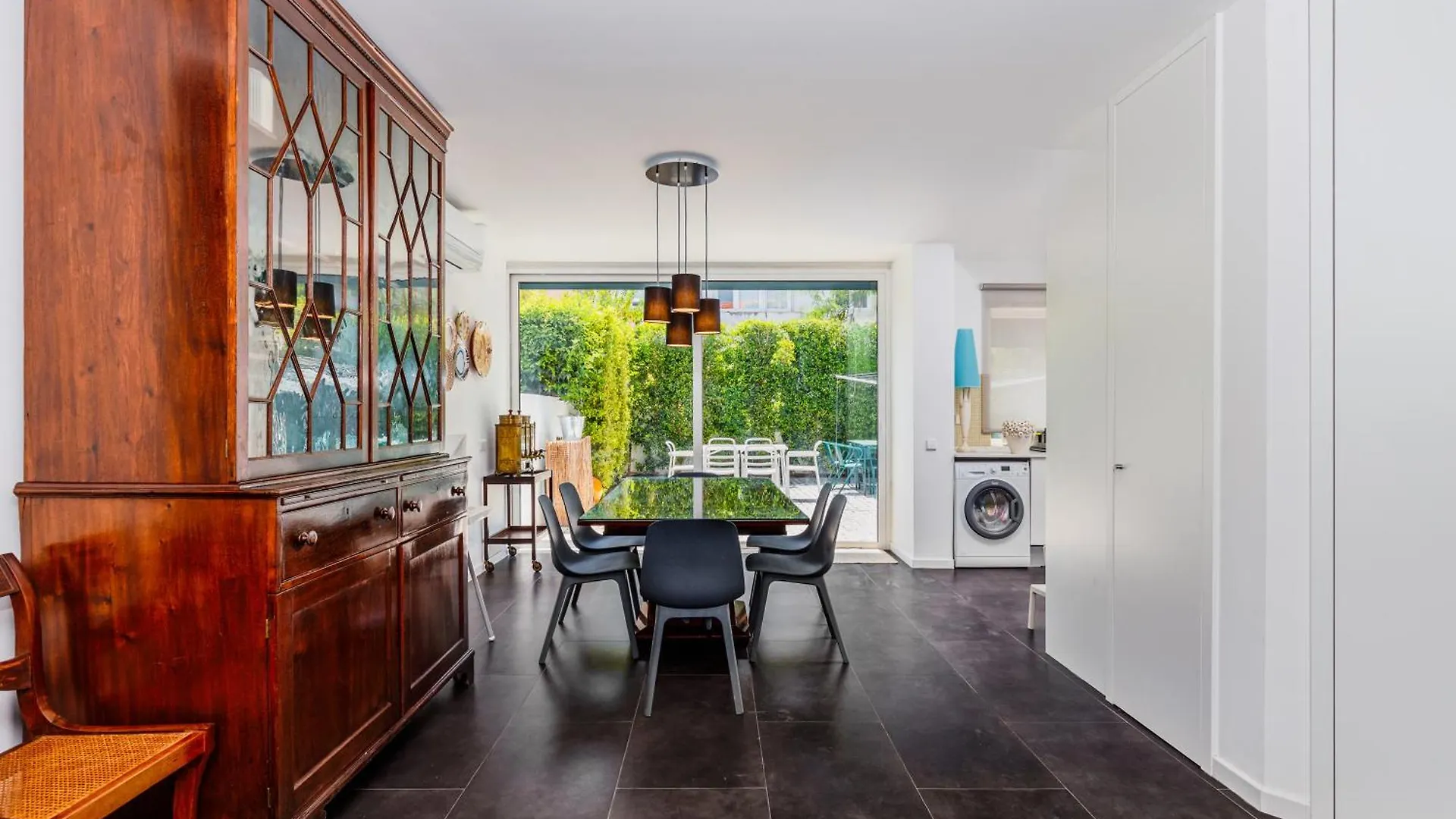 Lisbon Casa Da Clementina - A Serene Garden Stay